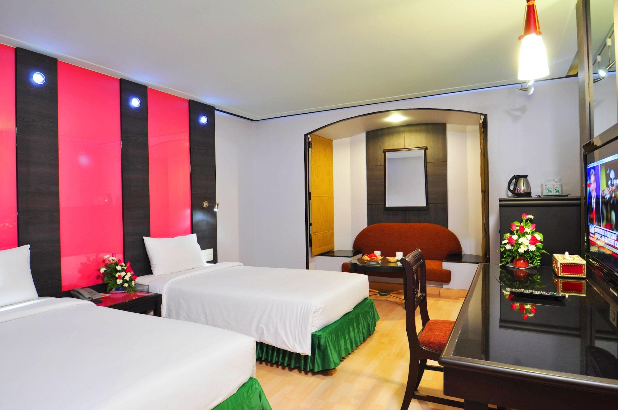 Bp Grand Suite Hotel Хатъяй Экстерьер фото