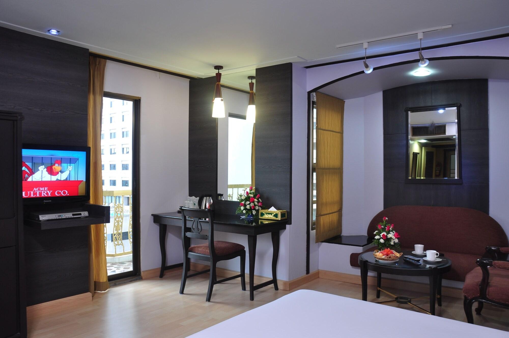 Bp Grand Suite Hotel Хатъяй Экстерьер фото